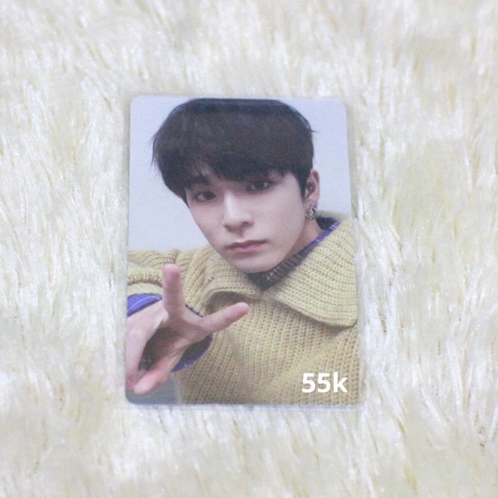 Photocard PC asahi treasure digipack 1st mini album [the second step : chapter one] baju coklat