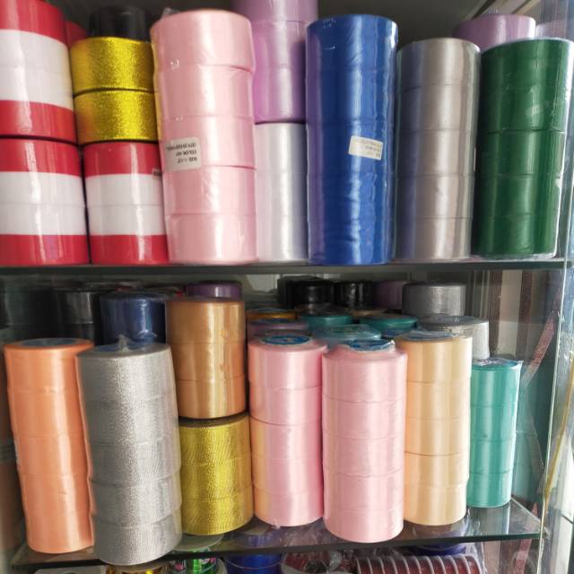 

Diskon 3 Setiap Hari Pita Satin 4cm pita satin warna besar per roll pita kado pita hias pita bucket bunga