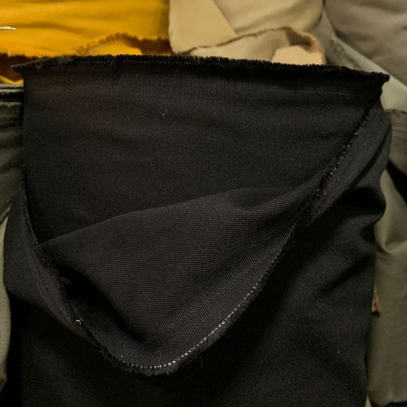 kain katun twill chinos stretch/melar