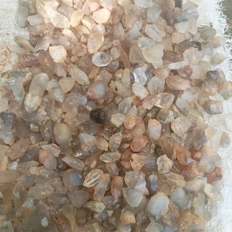 Kinyang Air Kristal Clear Quartz Bahan Cincin Berat 1kg Per Produk