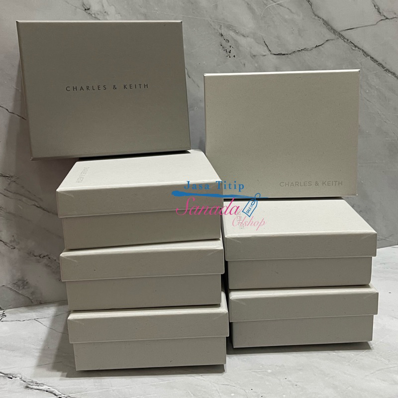 

READY !!! BOx Dompet Charles & Keith CNK c&K