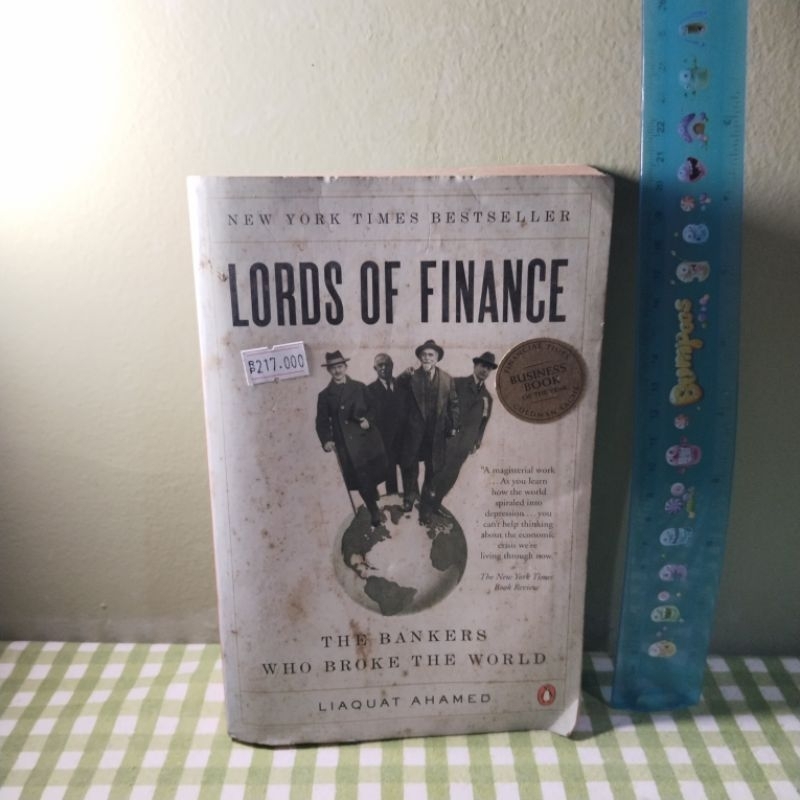 Buku import Penguin LORDS OF FINANCE by Liaquat Ahamed