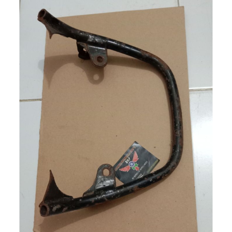 Potongan Behel begel gawang belakang Yamaha YT115 RXS Congo 1980 original.