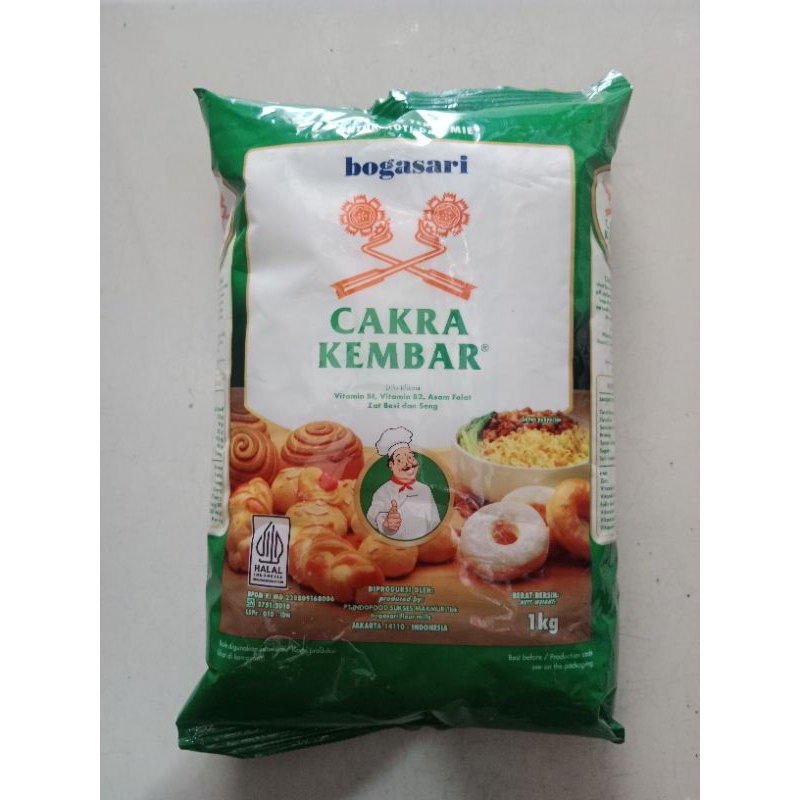 

tepung terigu cakra kembar premium 1Kg