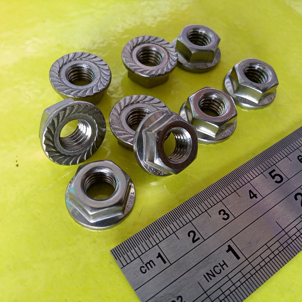 MUR FLANGE M8 STAINLESS STEEL / MUR TOPI STAINLESS M8 SUS 304 / MUR FLANGE SS M8 SS304 ANTI KARAT KU