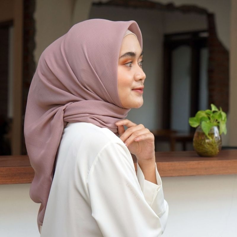 lanesya.co|Hijab segi empat paris premium| mocca