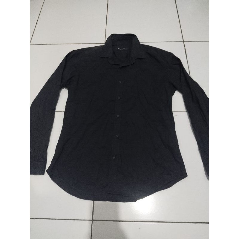 Kemeja Hitam The Executive