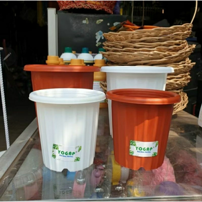 Pot Bunga Yogap / Yogap YPT 13 / Pot Bunga Tinggi