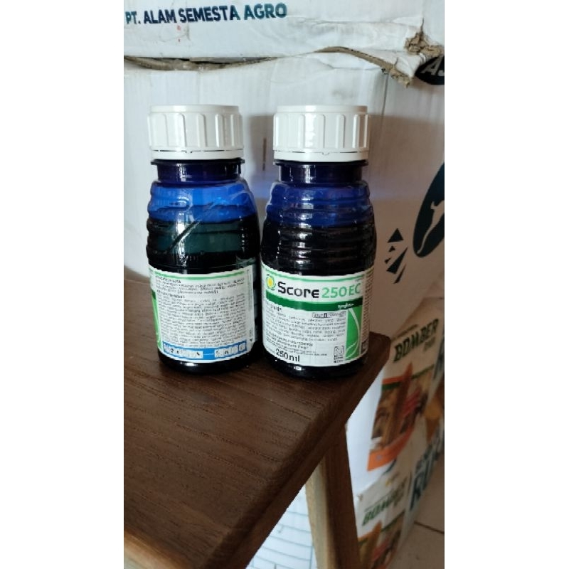 Fungisida Score 250EC Fungisida sistemik 250ml