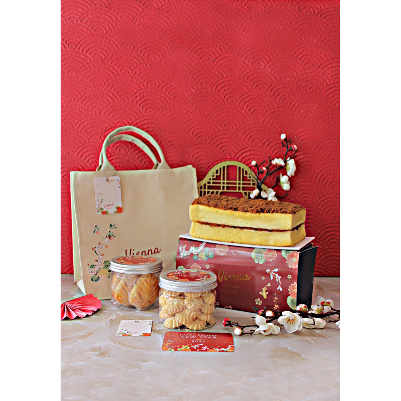 

CNY Hamper - Bolu Abon & Cookies Vienna