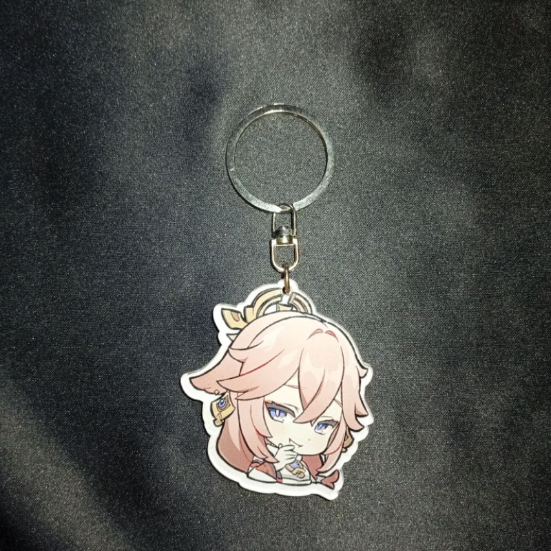 Gantungan kunci Yae Miko by Genshin Impact