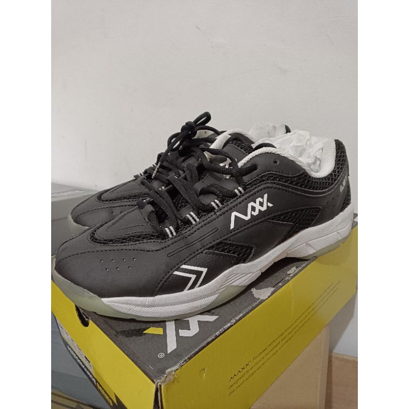 Sepatu Badminton Maxx Ori Preloved