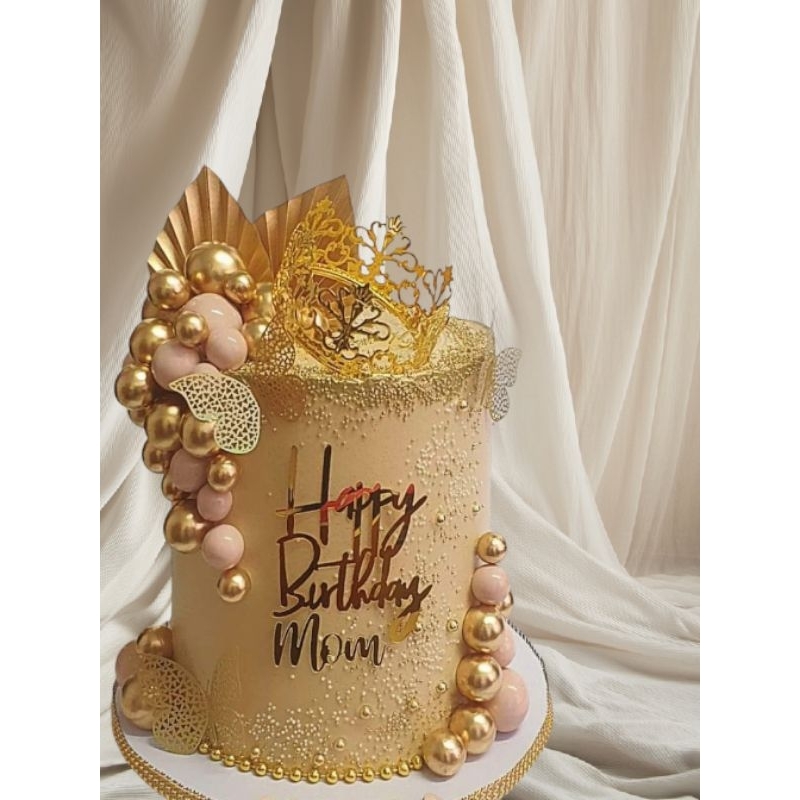 

cake custom mahkota gold