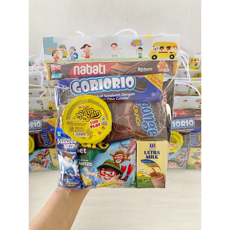 

paket Snack ulang tahun murah khitan aqiqah arisan