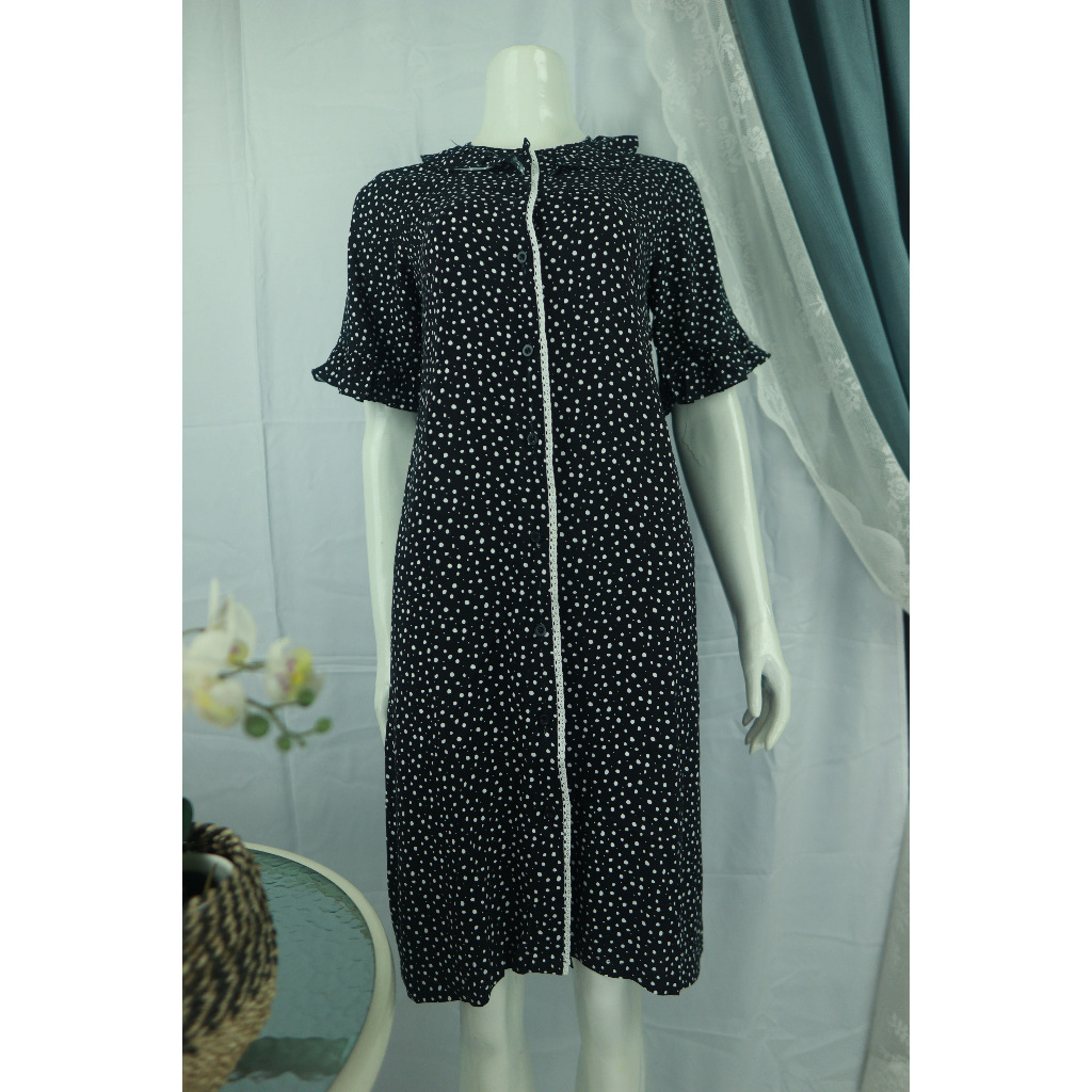 Dress Polkadot Hitam Wanita Rayon Premium Kancing depan dengan Renda Katun dibuat secara homemade ro