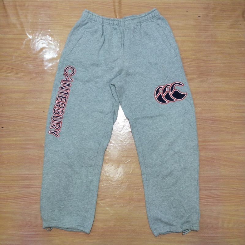 celana joger canterburry logo besar.,