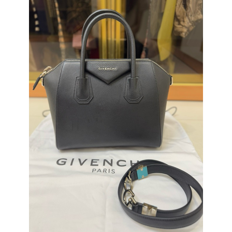 tas original givenchy