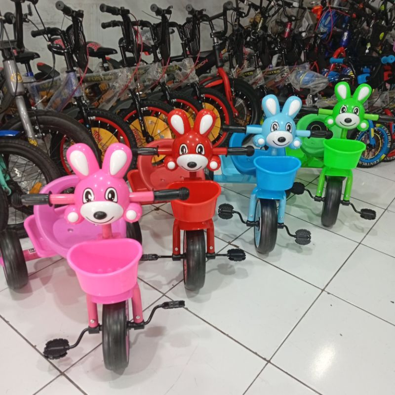Tricycle Aviator AT - 117 Pake Musik / Sepeda anak 1- 5 tahun BISA INSTAN
