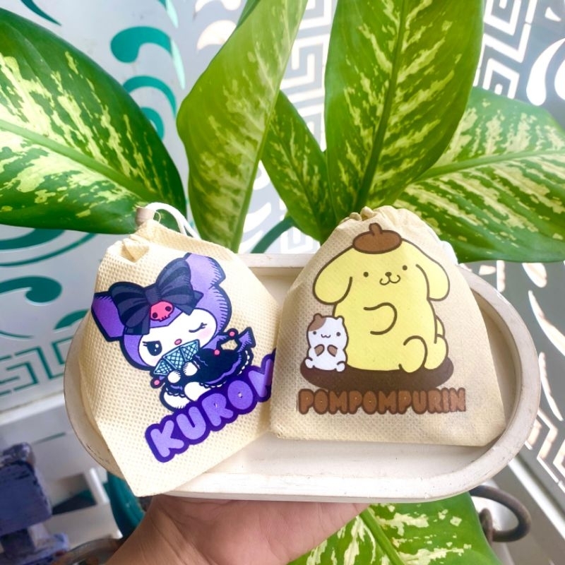 

20pcs Amplop Pouch Serut Motif Sanrio Amplop lebaran Amplop imlek Amplop Natal