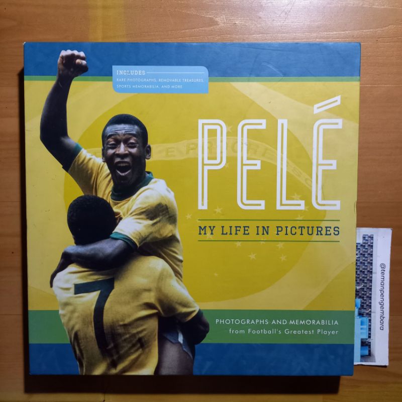 Buku PELÉ My Life In Pictures Photographs and Memorabilia