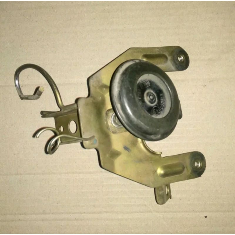 bracket breket plat dudukan cover tameng dasi lampu depan original yamaha mio soul karbu 14d