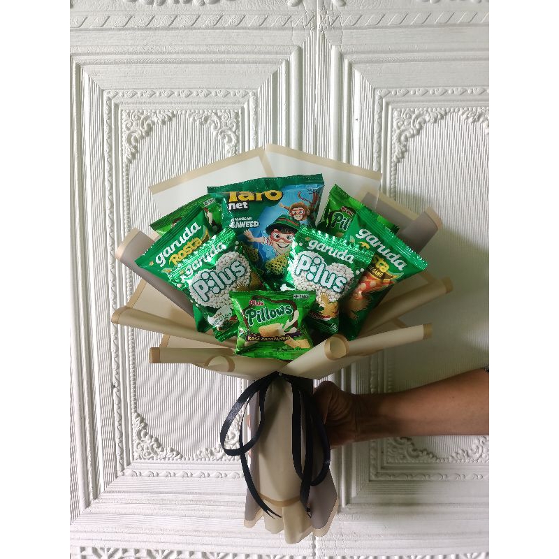 

buket makanan ringan