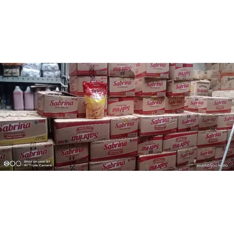 

Sabrina Minyak Goreng Kwalitas Baik 2L kemasan pouch isi 6 pcs per Dus.