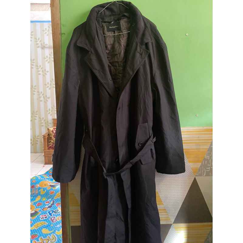 Preloved Long Coat Hitam Unisex Pria Wanita Musim Dingin/Winter