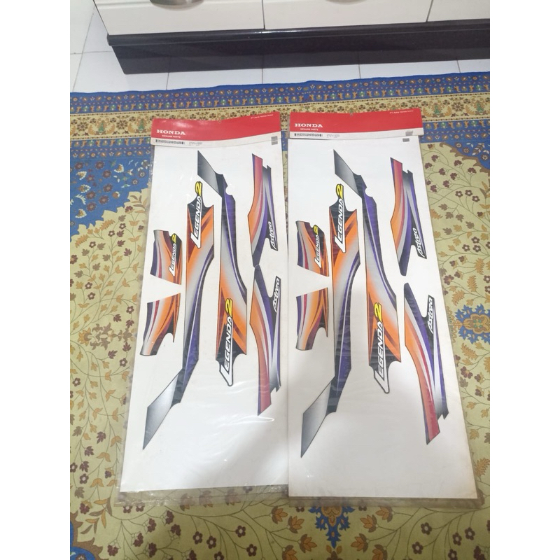 Sticker striping list body honda astrea legenda 2 original ahm