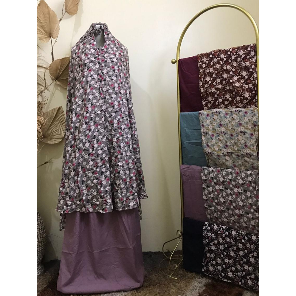 ASNUR JAYA KERUDUNG/MUKENAH BALI OCTA/RAYON/ADEM