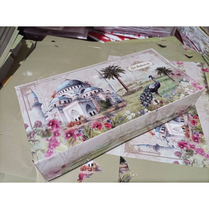 

Dus eid mubarak 25-12,5-5cm @10pcs