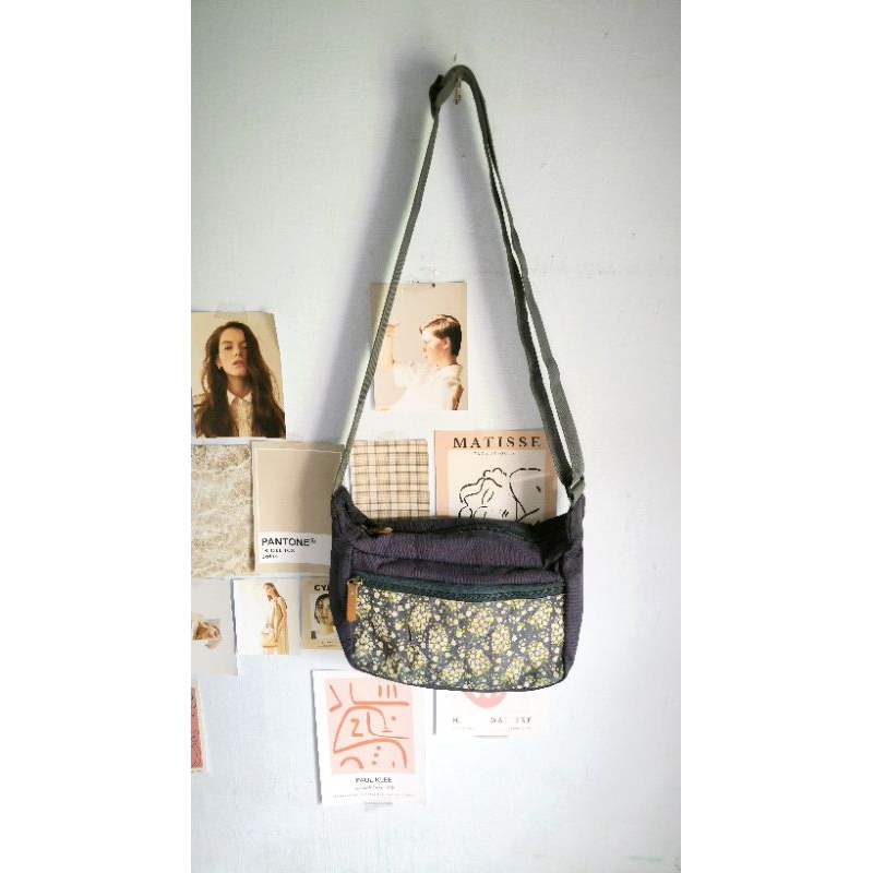 Sling bag kanvas hobo bunga navy