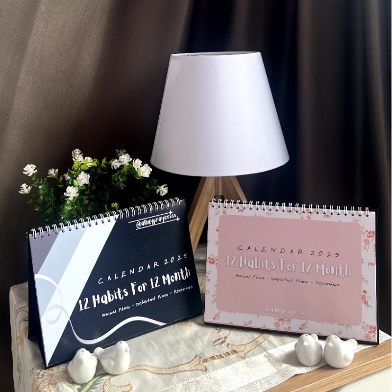 

Calendar 2025 with Habits Tracker [12 Habits for 12 Month]
