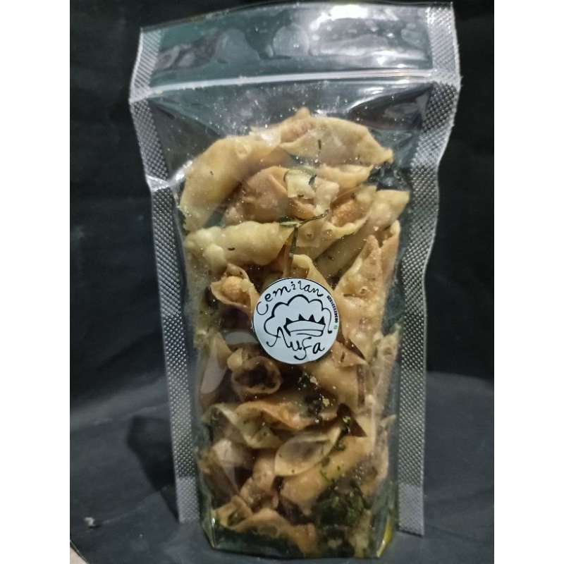 

PANGSIT ORIGINAL/PANGSIT GURIH KRIUK KHAS WANGI TABURAN DAUN JERUK