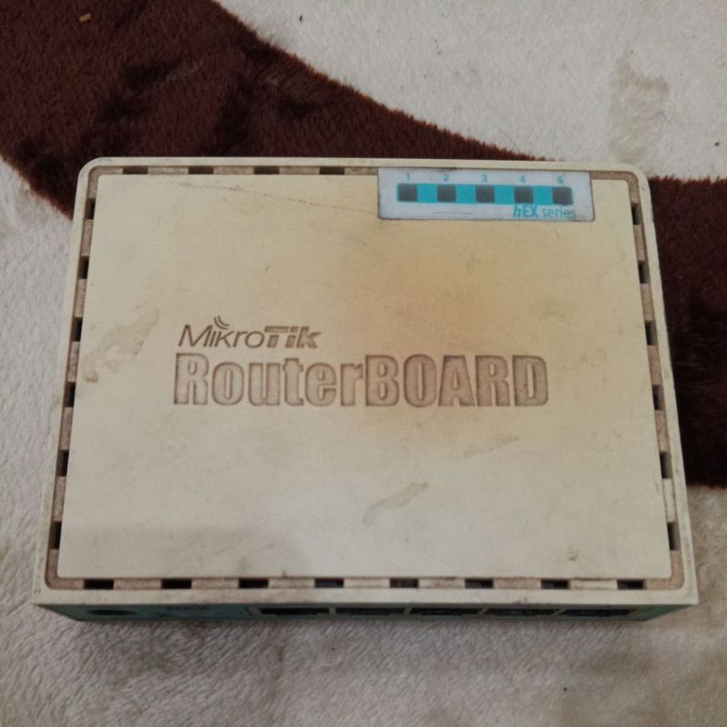 mikrotik rb750gr3 bekas bukan x86, rb750r2