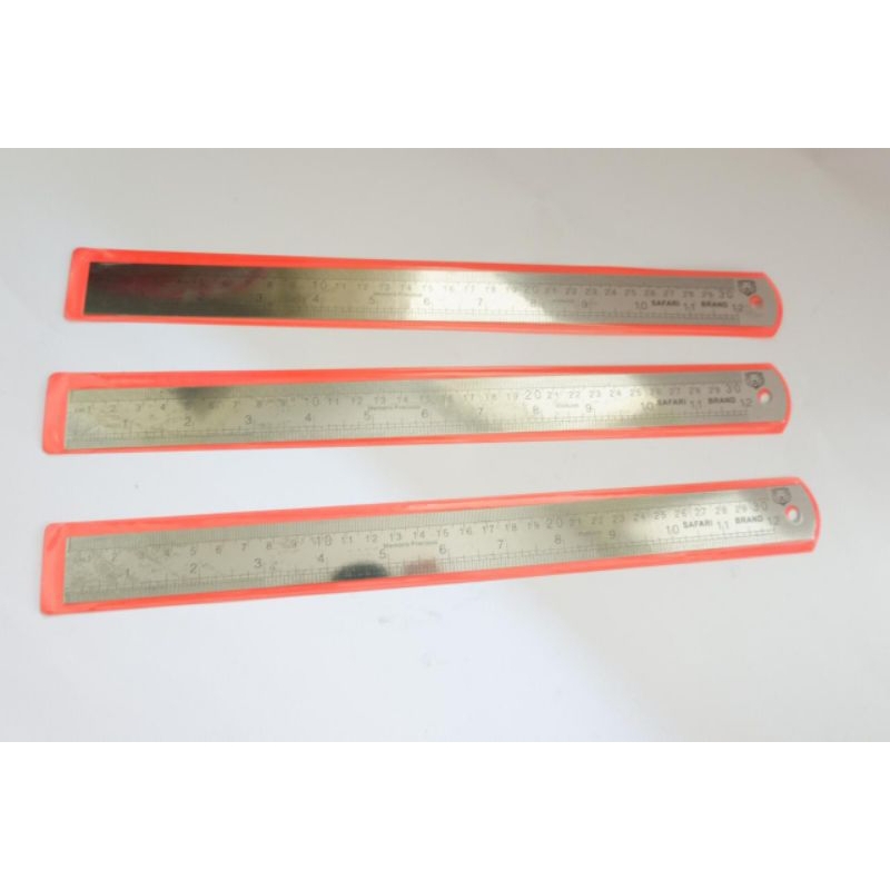 

(6/12 PCS) PENGGARIS BESI 30 CM