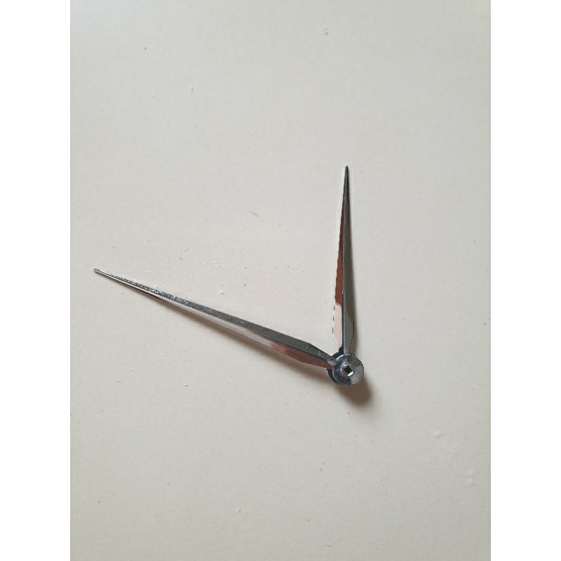 Sepasang Jarum Jam Dinding Bandul Antik original Junghan komplit panjang pendek