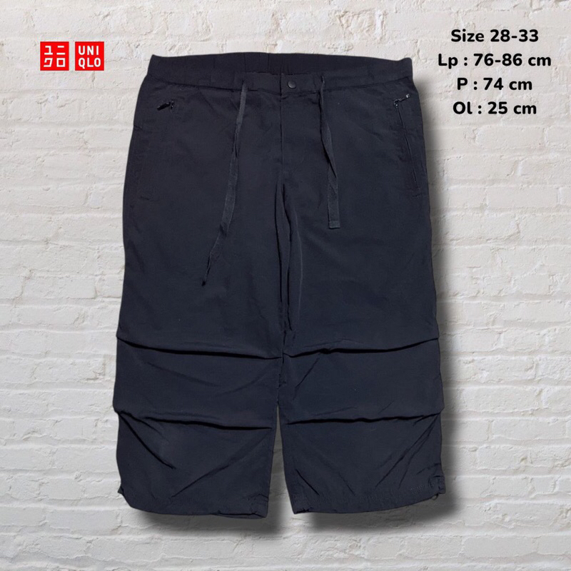 Celana Pendek Shortpants 3/4 Uniqlo Cargo Relaxed Black Original Second Preloved #CC109