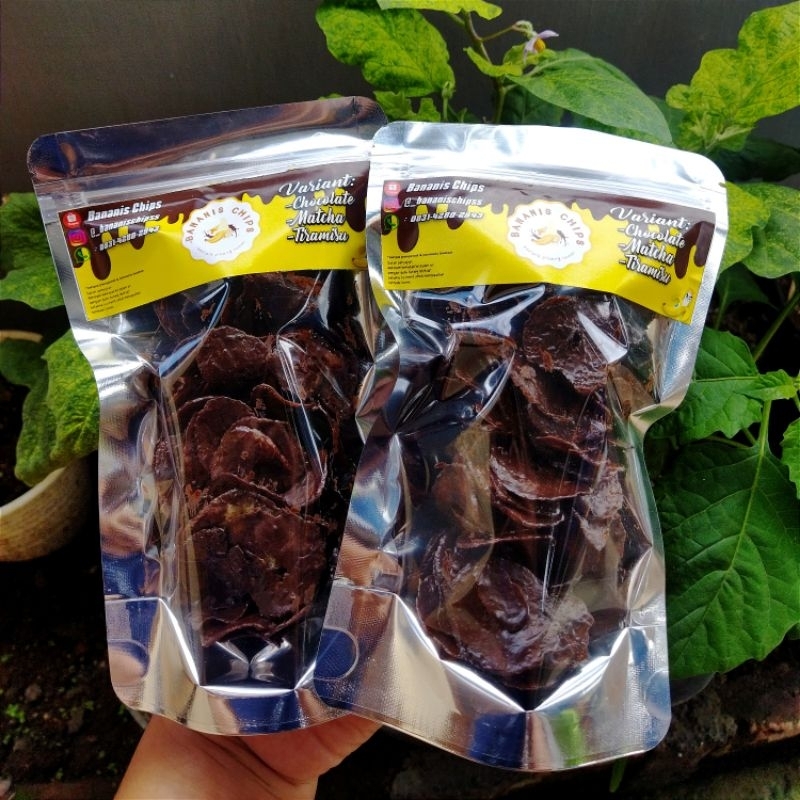 

Keripik Pisang Cokelat 3 varian rasa (Cokelat,Matcha,Tiramisu) kemasan 65g