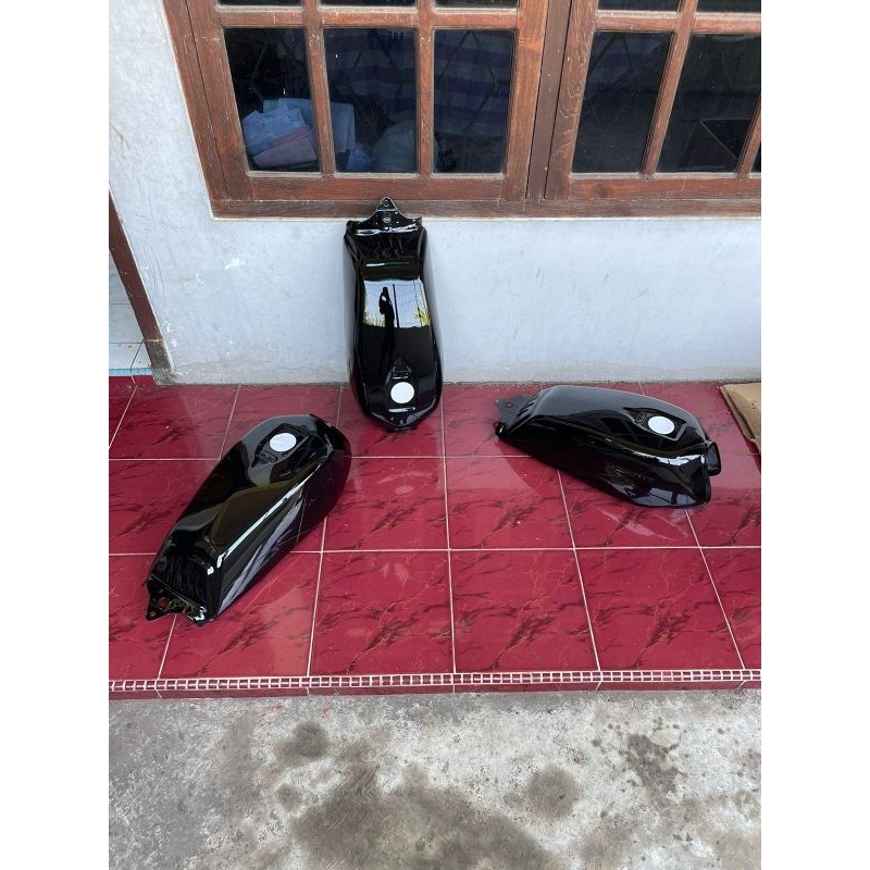 tangki bensin motor honda gl pro neotech gl max fuel tank honda GL Pro Neotech original import