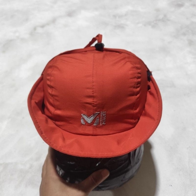 Topi rimba bucket outdoor hiking gunung millet goretex