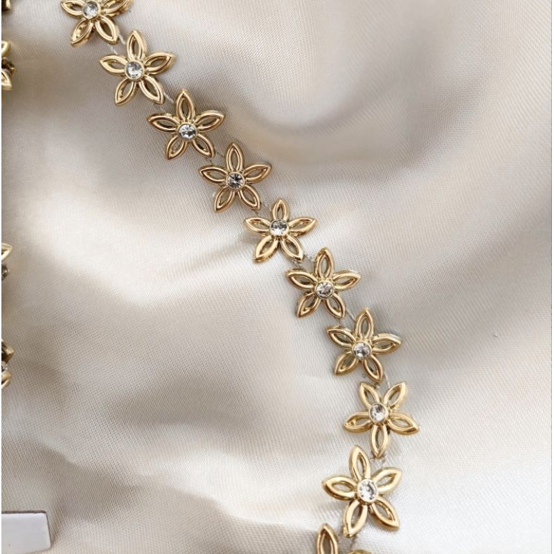 Payet Baju | Renda Bunga Gold