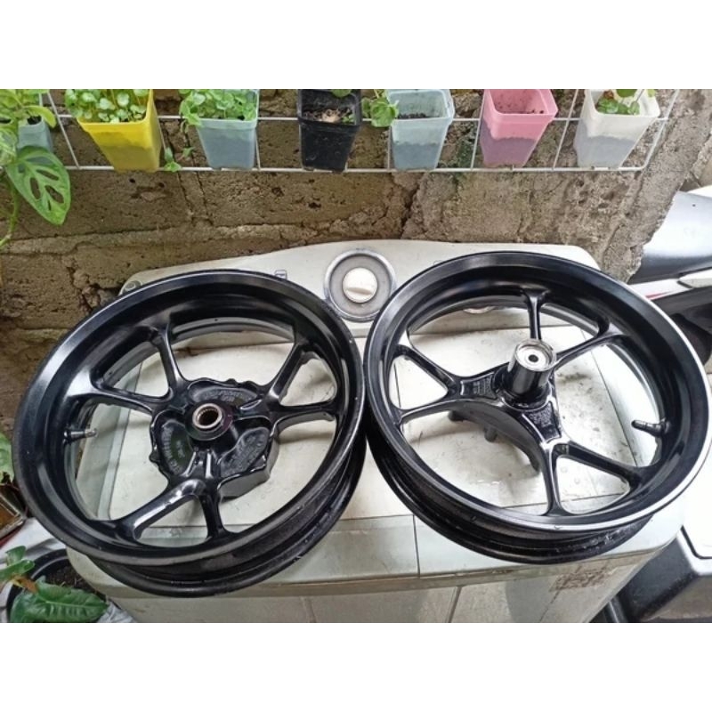 Velg pelek nmax n Max New all New terbaru racing palang original ori copotan standar kelengkapan sep