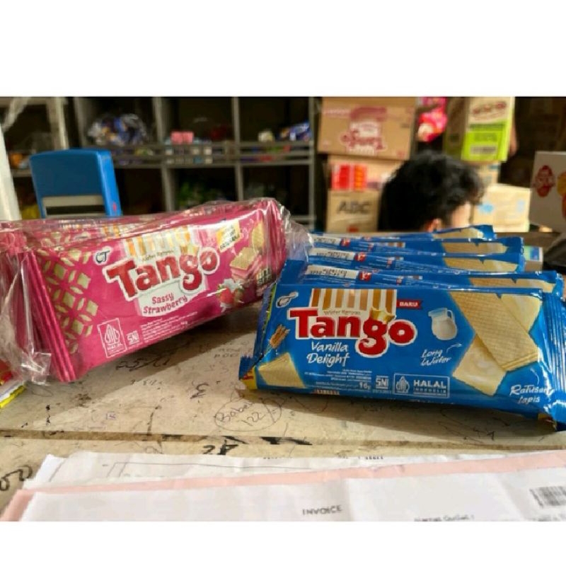 

Tango wafer 16gram renteng isi 10pcs