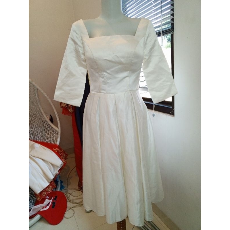 MIDI DRESS SATIN PUTIH POLOS