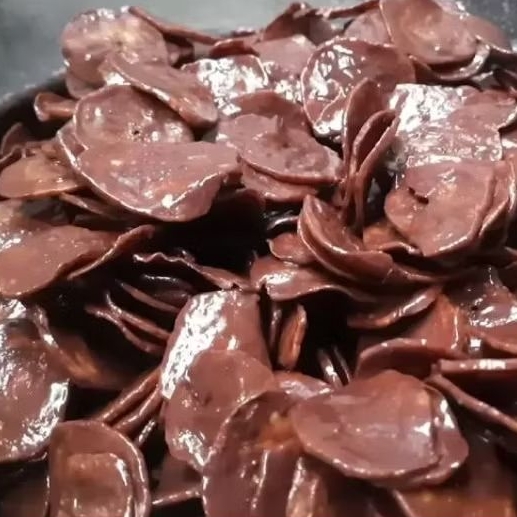 

Keripik pisang Cokelat Lumer berat bersih 100 gr