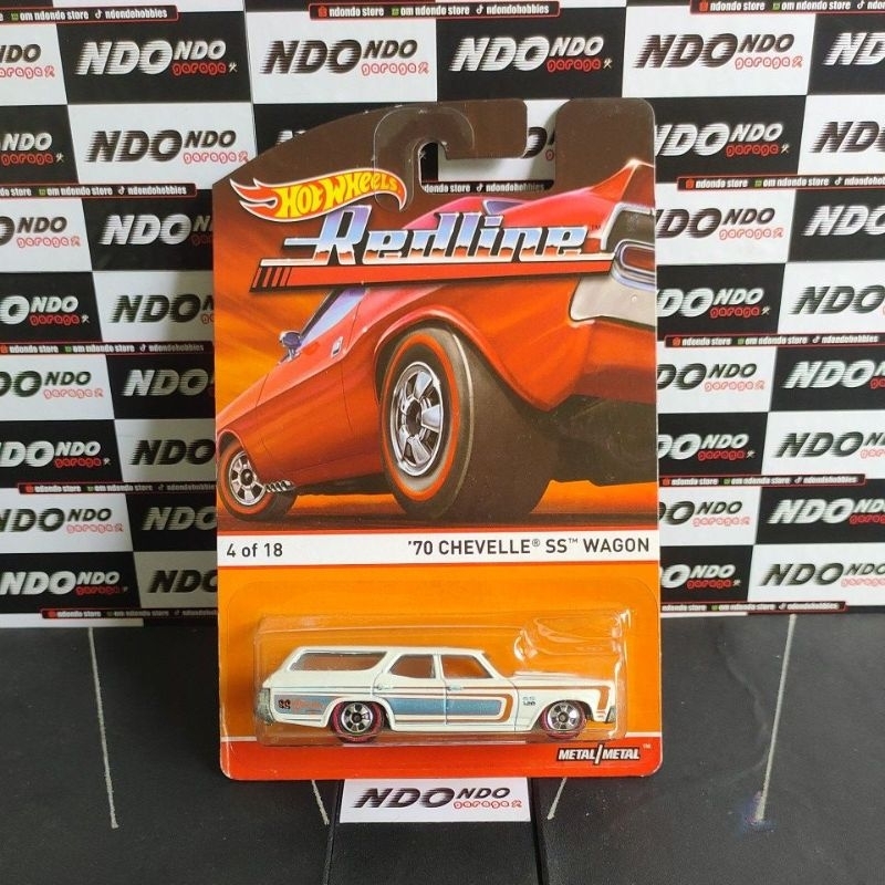 Hot Wheels '70 Chevelle SS Wagon White - 2015 Hot Wheels Heritage Redline