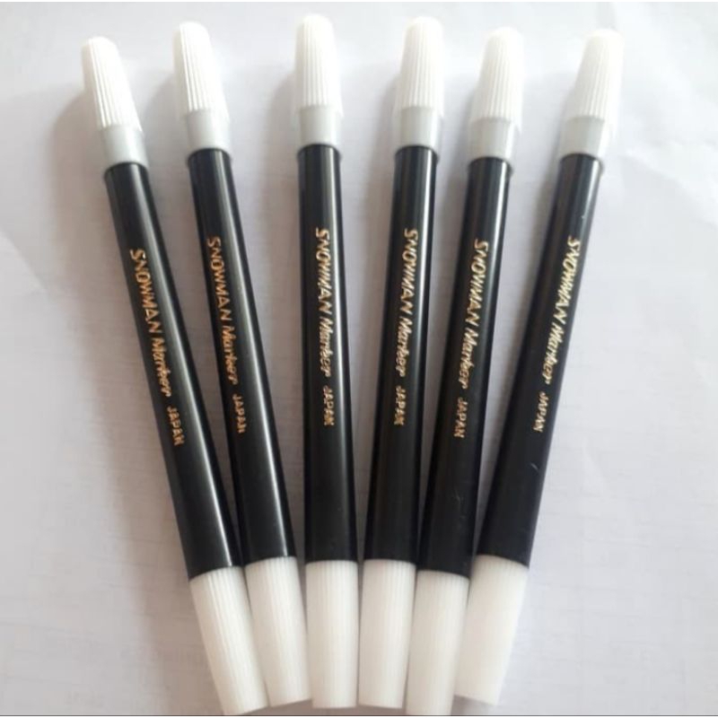 

Spidol Snowman Kecil Warna Hitam