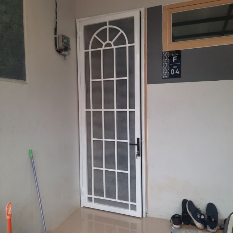 pintu tralis / pintu kasa nyamuk / pintu doubel