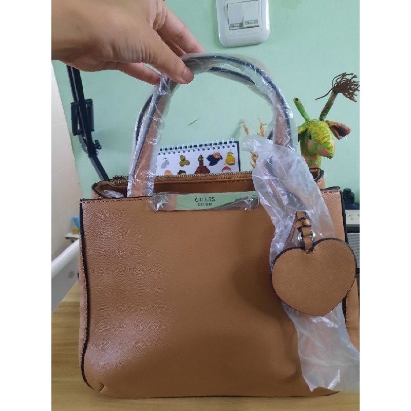 Tas Wanita Handbag/Satchel merk Guess Original Preloved Branded Handbag